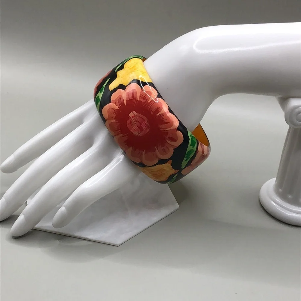 Handcrafted in India wooden hand painted floral flower bangle bracelet boho. - Picture 4 of 6